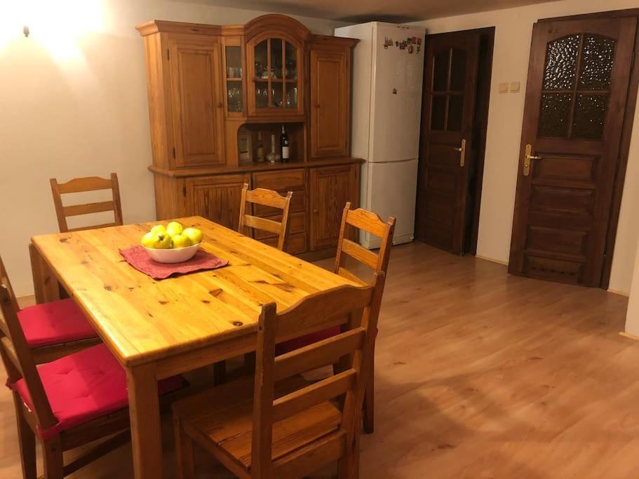 Domek W Lesie Leki  Zewnętrze zdjęcie